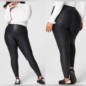 Spanx Faux Leather Leggings Size 3X PETITE Black Shiny Elevated Basic Slimming